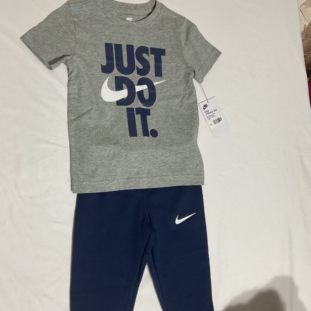 Nike Toddler Boys 2-Piece Set T-Shirt & Pants Gray/Blue Size 4T Cotton